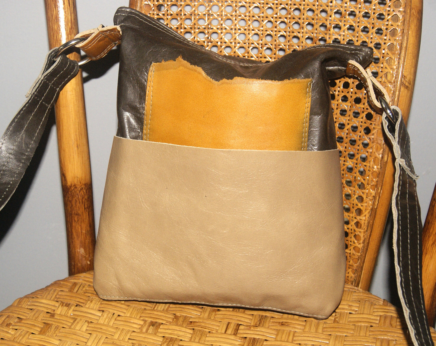 Shoulder bag-Dr. Shirley Jackson