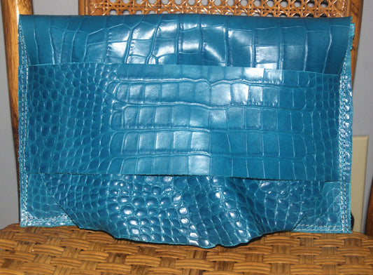 Martha Jones - clutch bag
