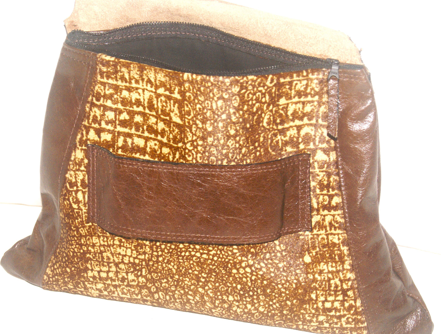 Michelle LaVaughn Robinson Obama - clutch handbag