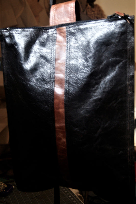 Alexa Canady- Shoulder bag