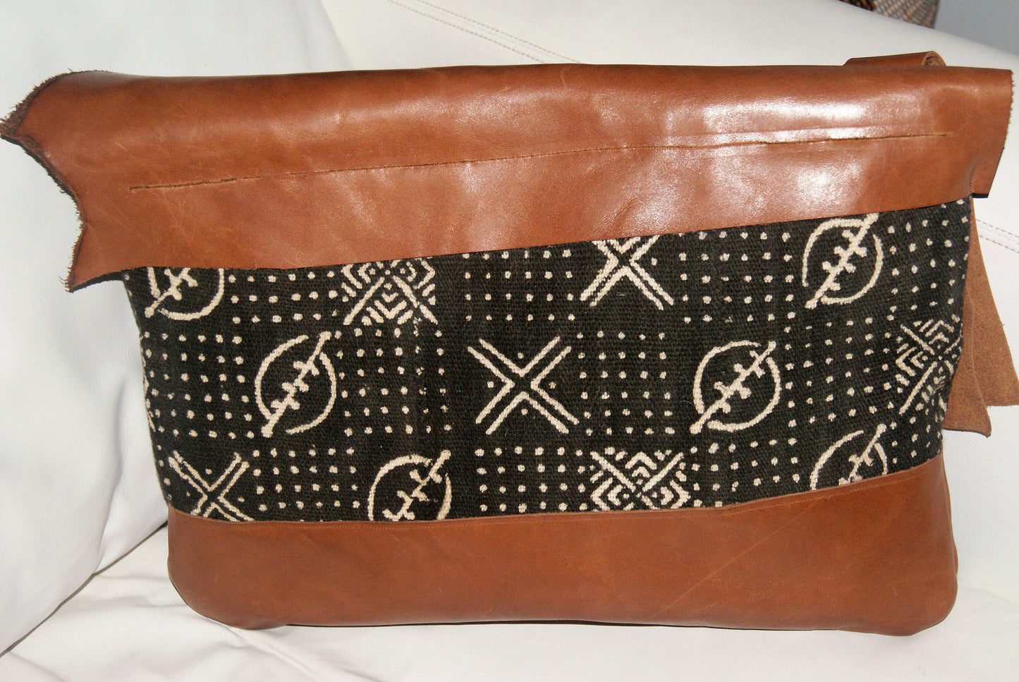 Ellen Craft -clutch bag