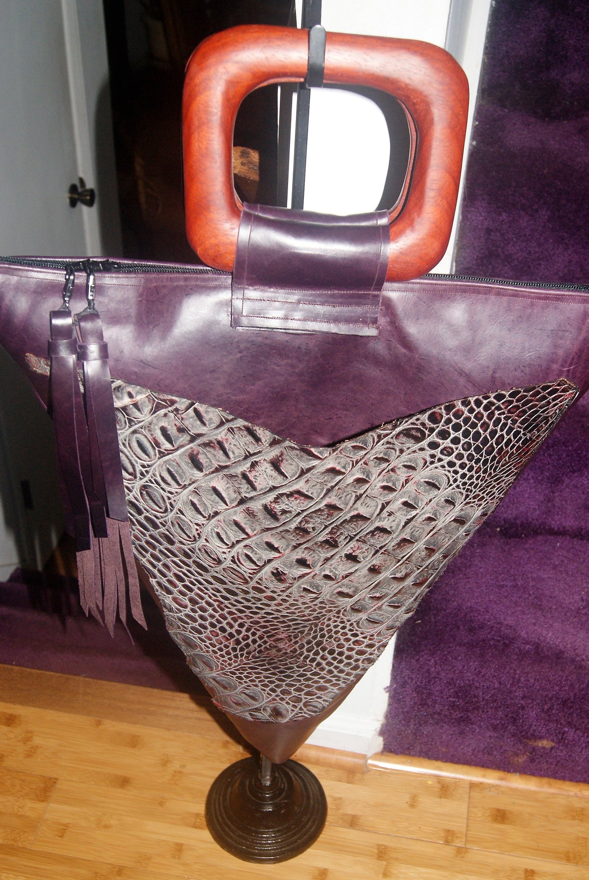 Queen Tiye-handbags (Eggplant,purple)   #Q108